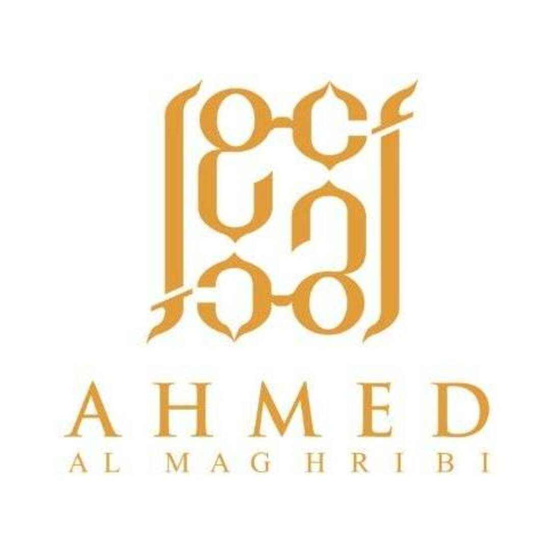 Botella de perfume árabe Ahmed Al Maghribi con aroma a oud, ámbar y especias orientales