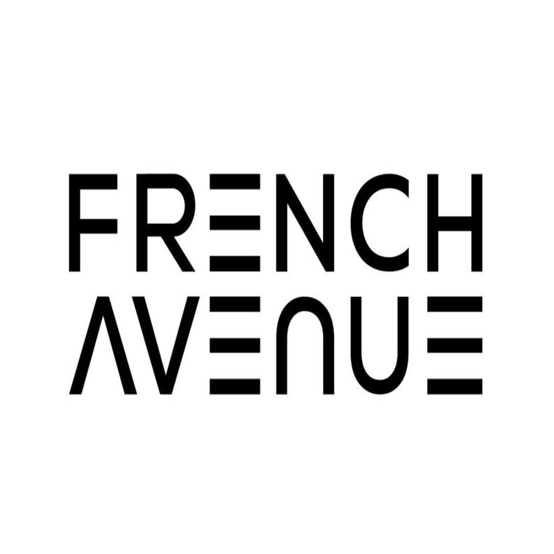 Envase elegante de French Avenue inspirado en perfumería francesa clásica